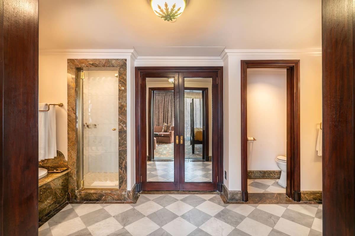 Superior Luxury Room (The Palace)